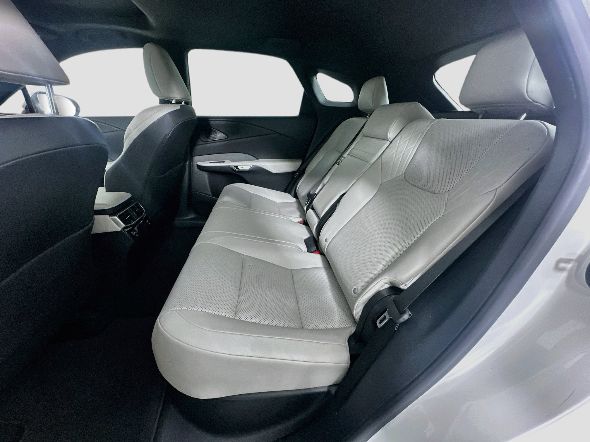 Used 2023 Lexus RX 350 Premium w/ Cold Area Package FWD image 29