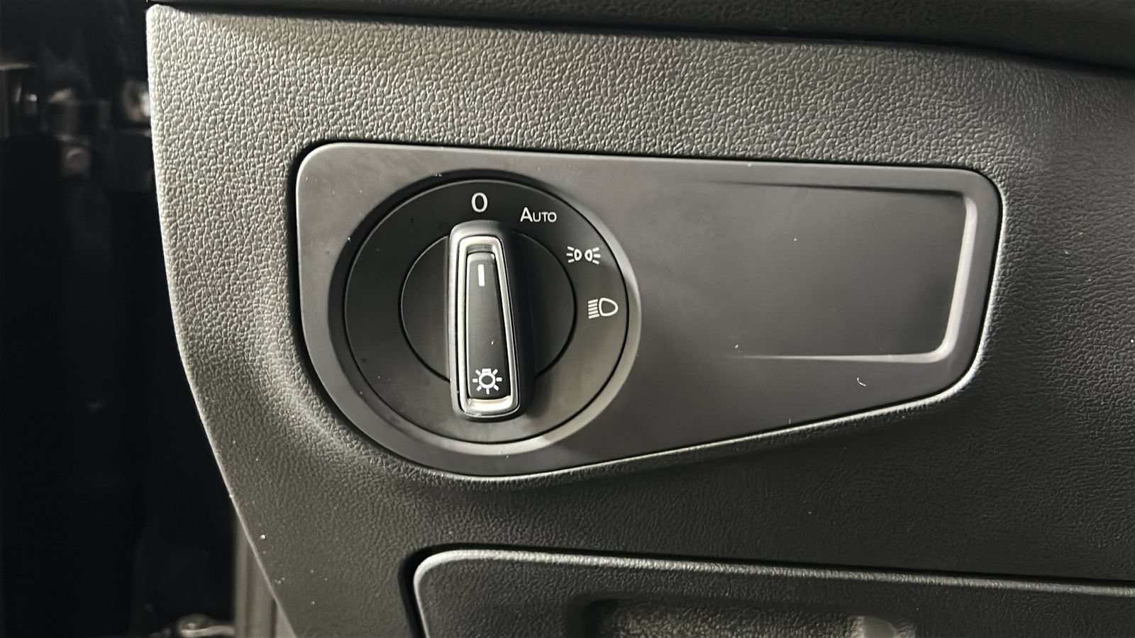 Used 2024 Volkswagen Tiguan Wolfsburg Edition AWD/4WD image 19