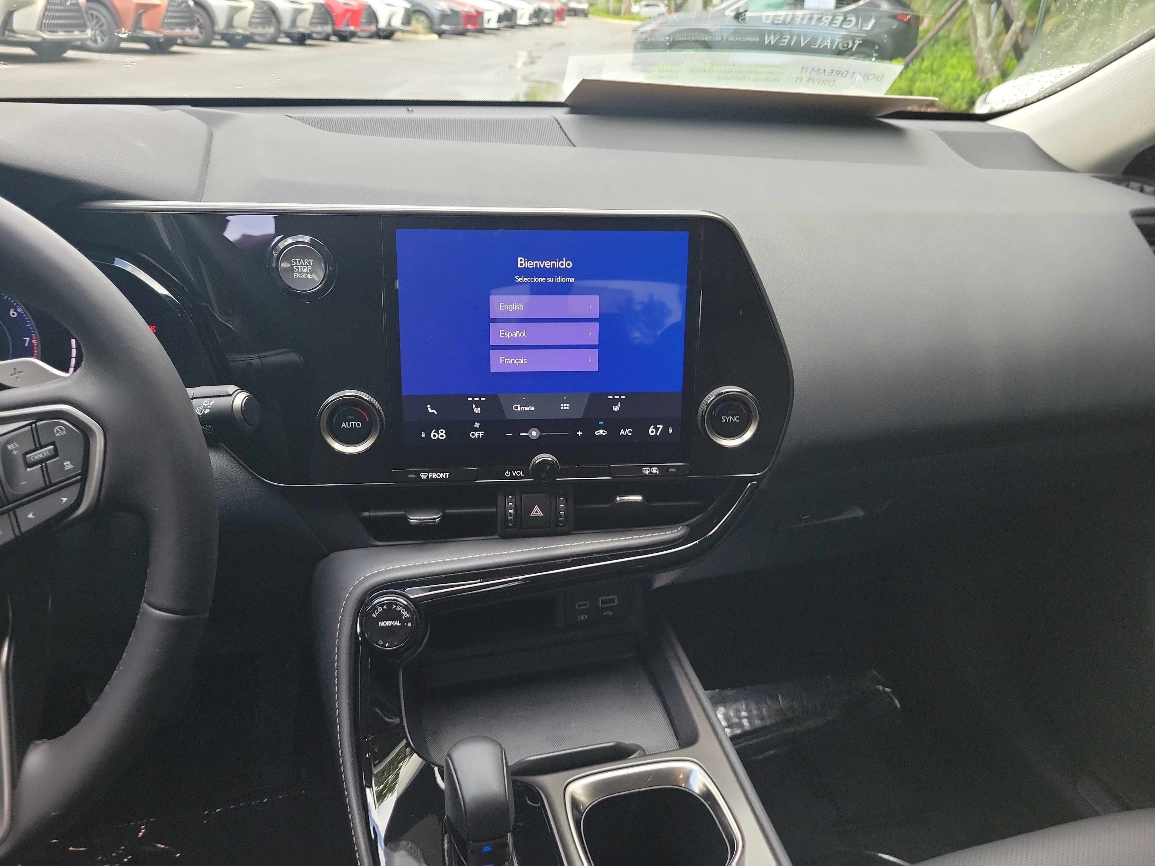 Certified 2024 Lexus NX 250 FWD w/ Towing Package (2000 Lbs) image 17