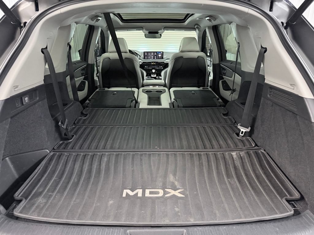 Used 2022 Acura MDX FWD w/ Technology Package image 36