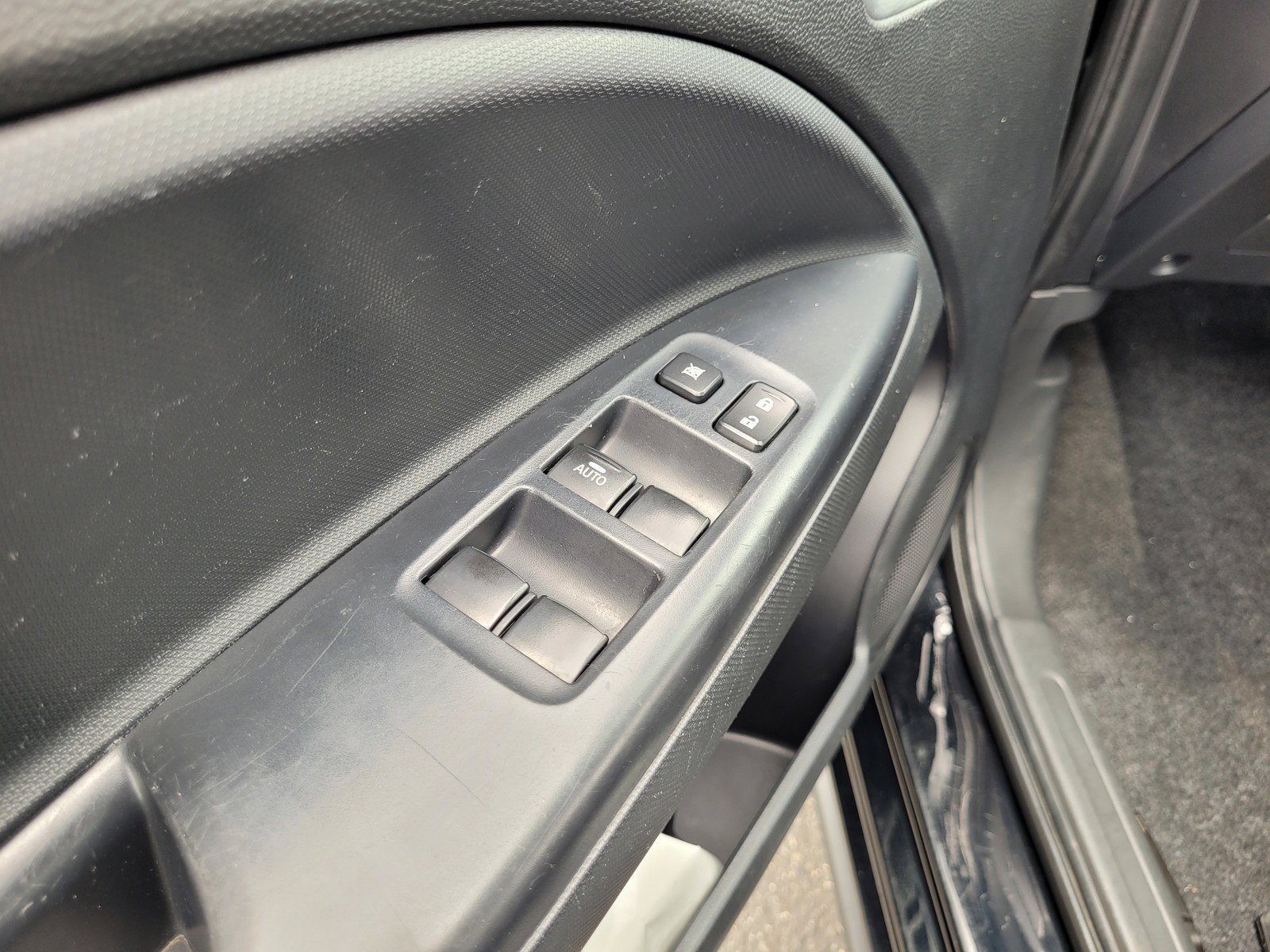 Used 2024 Mitsubishi Mirage G4 ES FWD image 27
