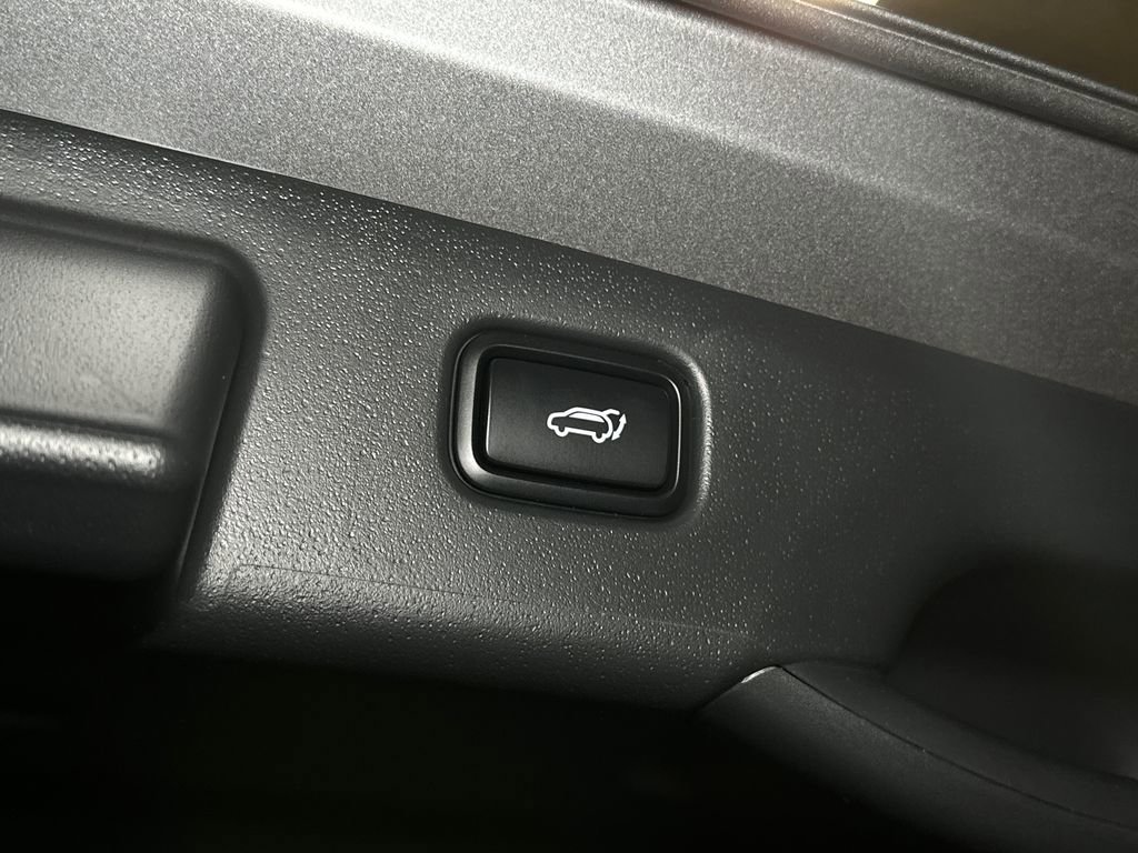 New 2026 Kia Niro Wind FWD image 7