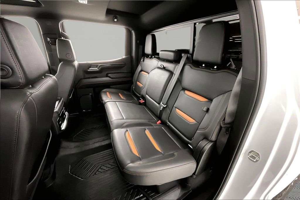 Used 2023 GMC Sierra 1500 AT4 w/ AT4 Premium Package image 21
