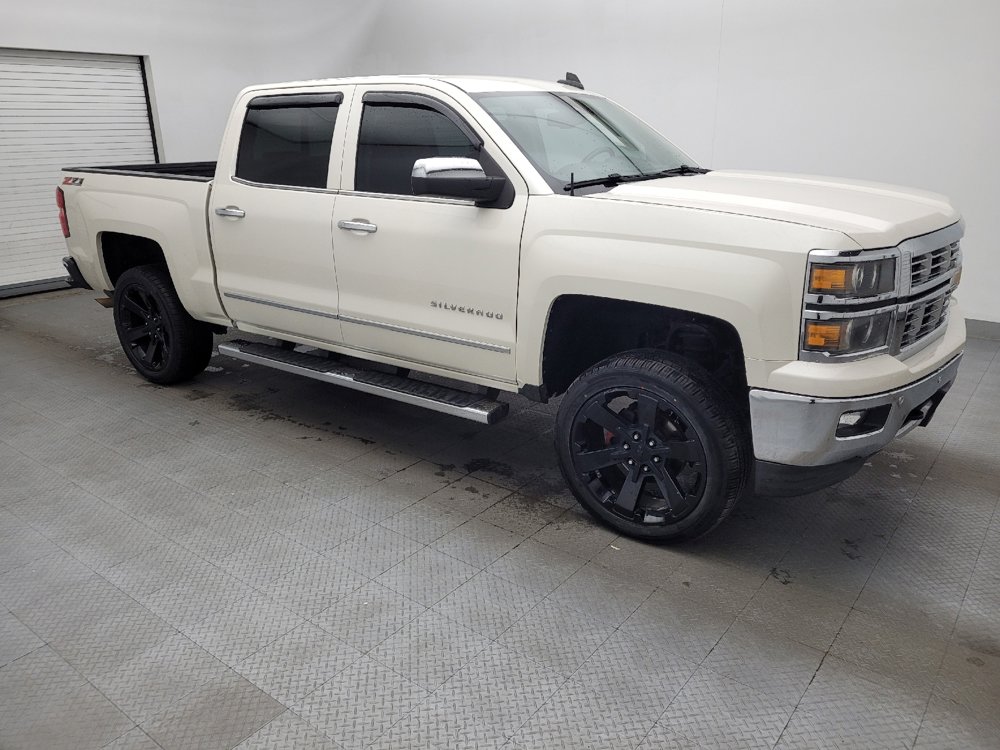 Used 2015 Chevrolet Silverado 1500 LTZ Z71 w/ LTZ Plus Package AWD/4WD image 11