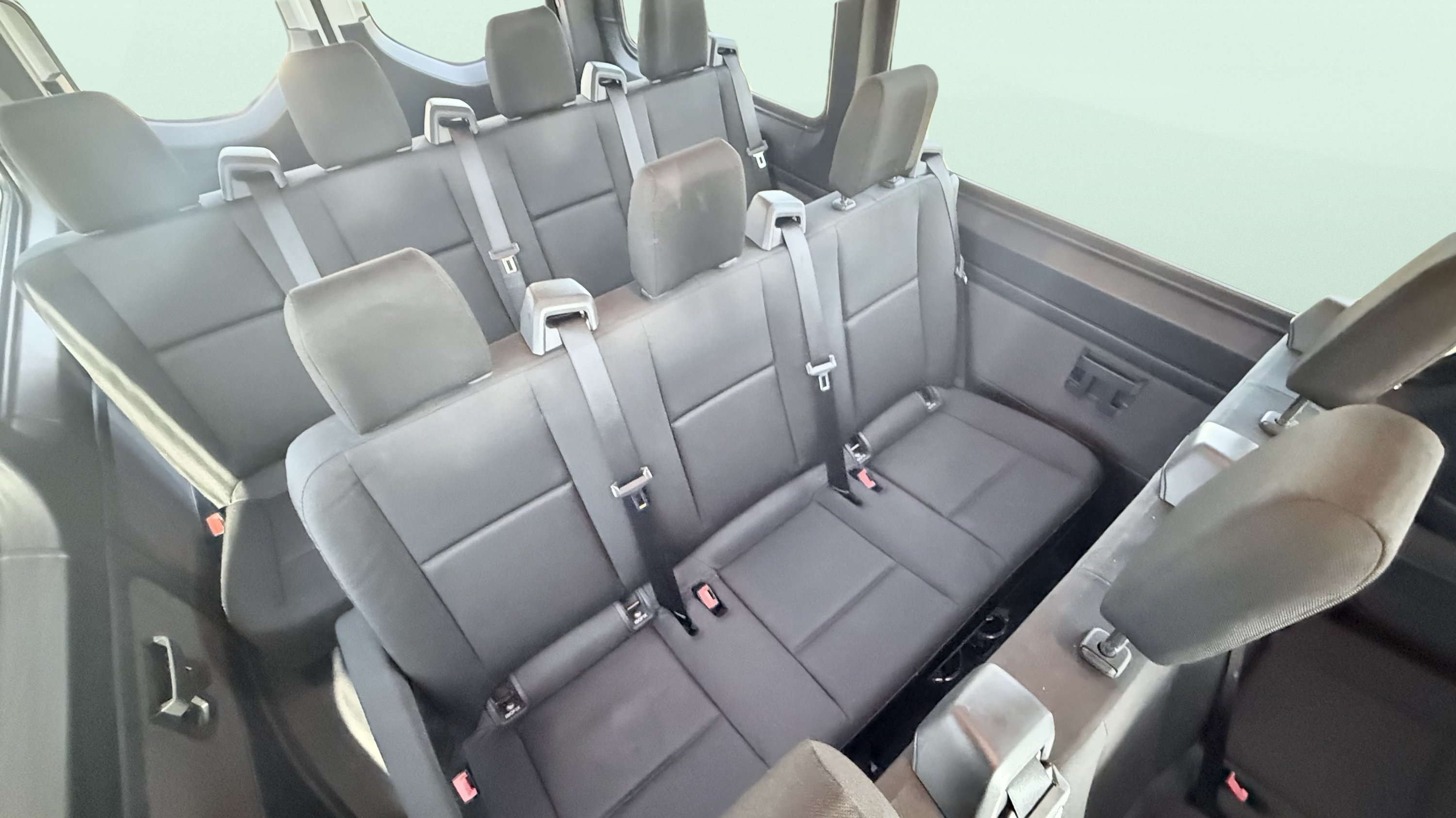 Used 2025 Mercedes-Benz Sprinter 2500 image 40