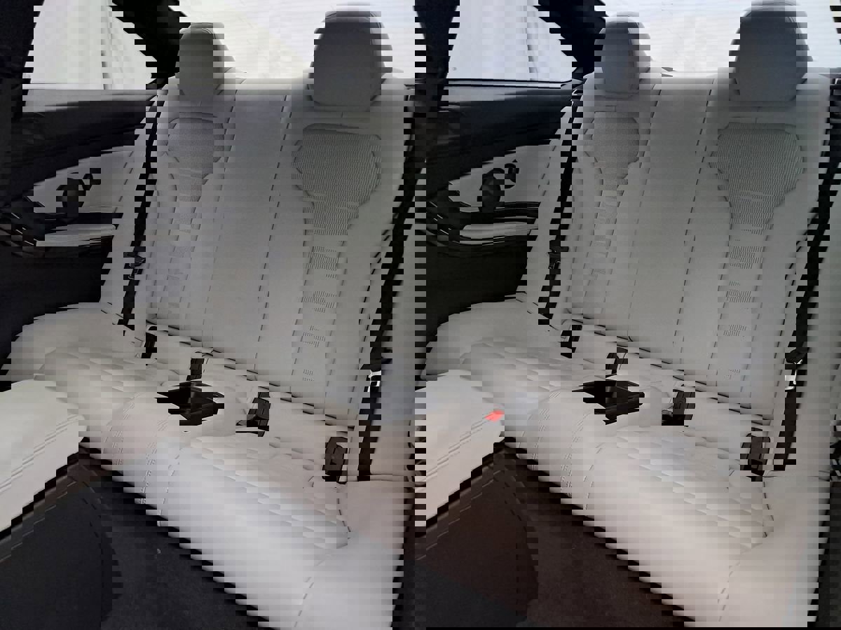 Used 2015 BMW M4 Coupe image 24