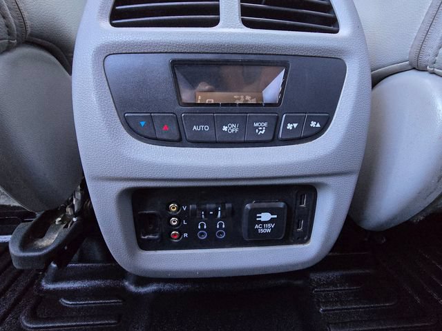 Used 2016 Honda Pilot Touring image 30