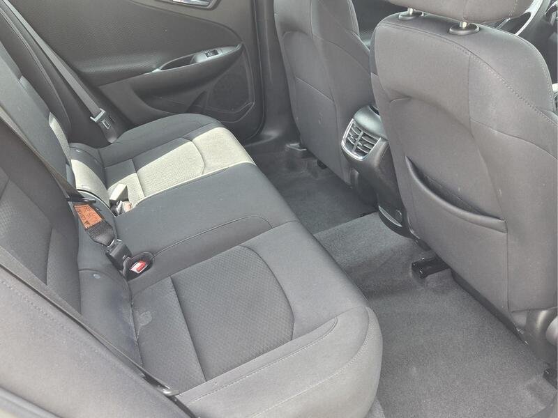 Used 2023 Chevrolet Malibu LT FWD image 16