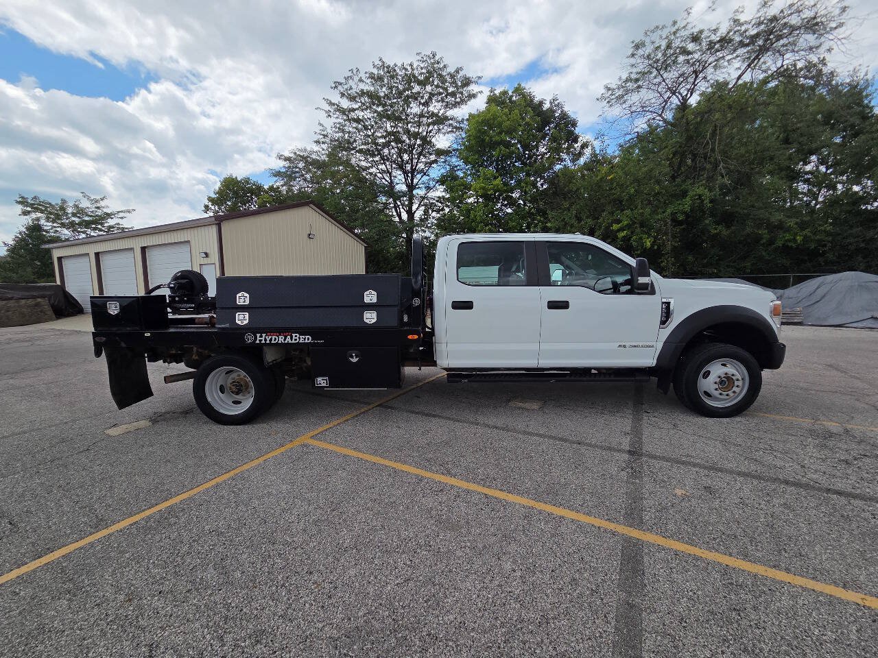 Used 2022 Ford F550 4x4 Crew Cab Super Duty w/ Power Equipment Group image 10