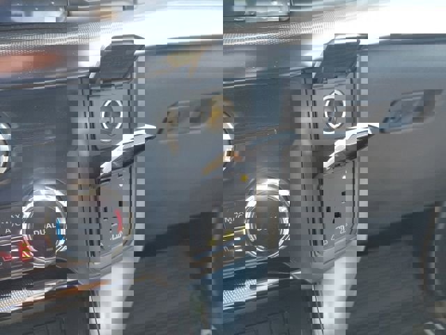 New 2025 Ford F150 Lariat w/ Equipment Group 502A High image 16