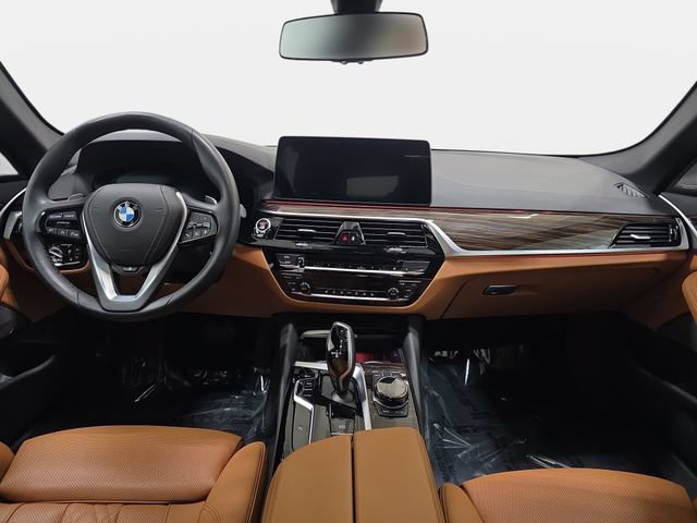 Certified 2023 BMW 530i xDrive w/ Executive Package AWD/4WD image 9