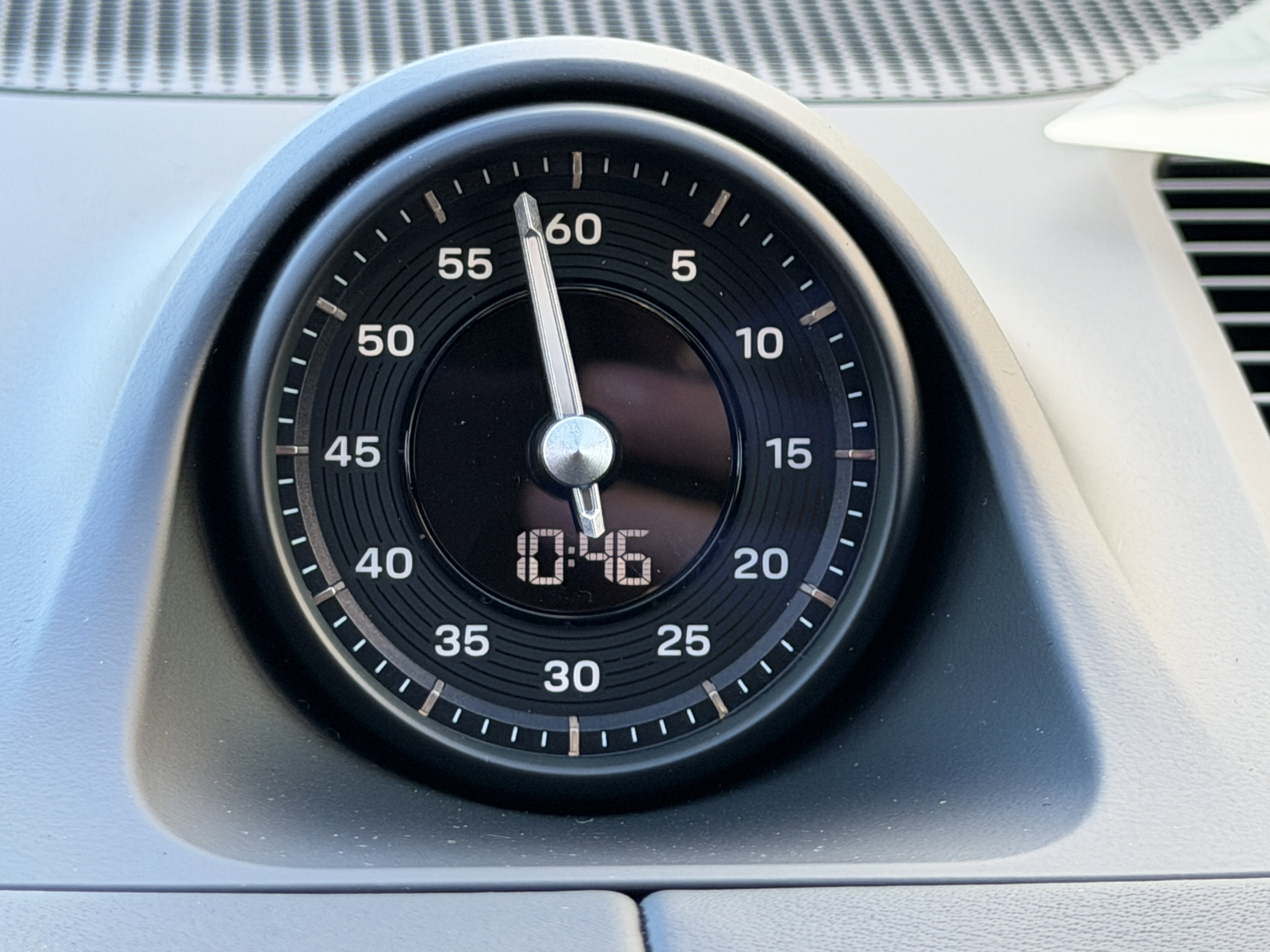 New 2026 Porsche Cayenne Coupe image 28