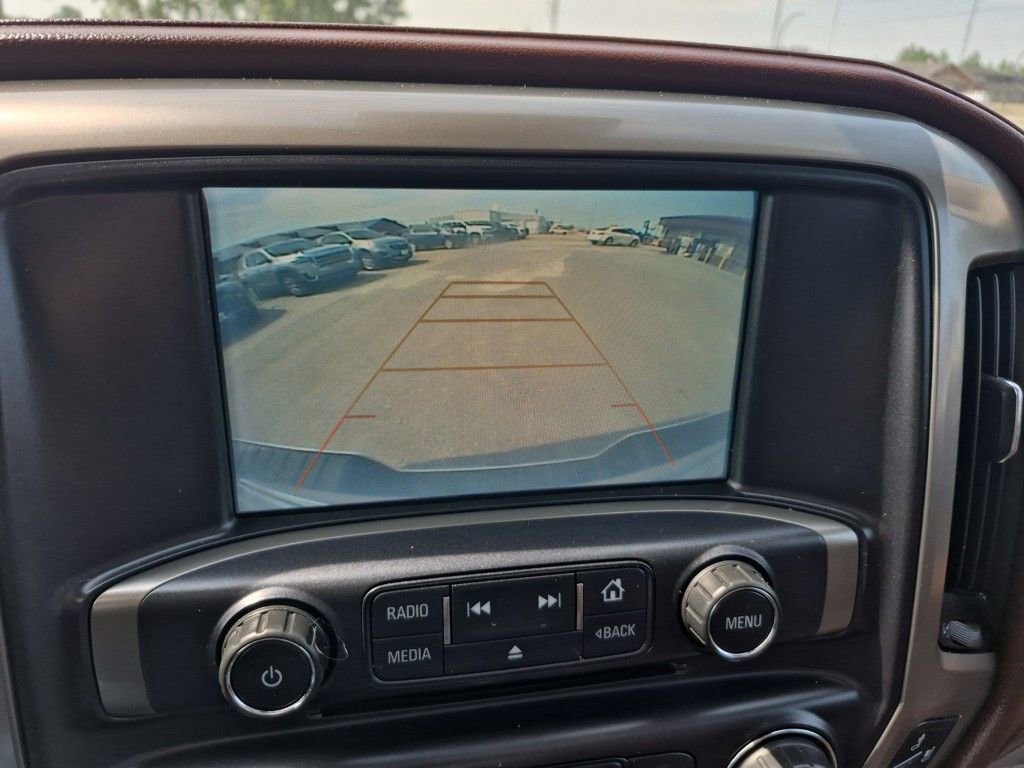 Used 2018 Chevrolet Silverado 1500 High Country image 20