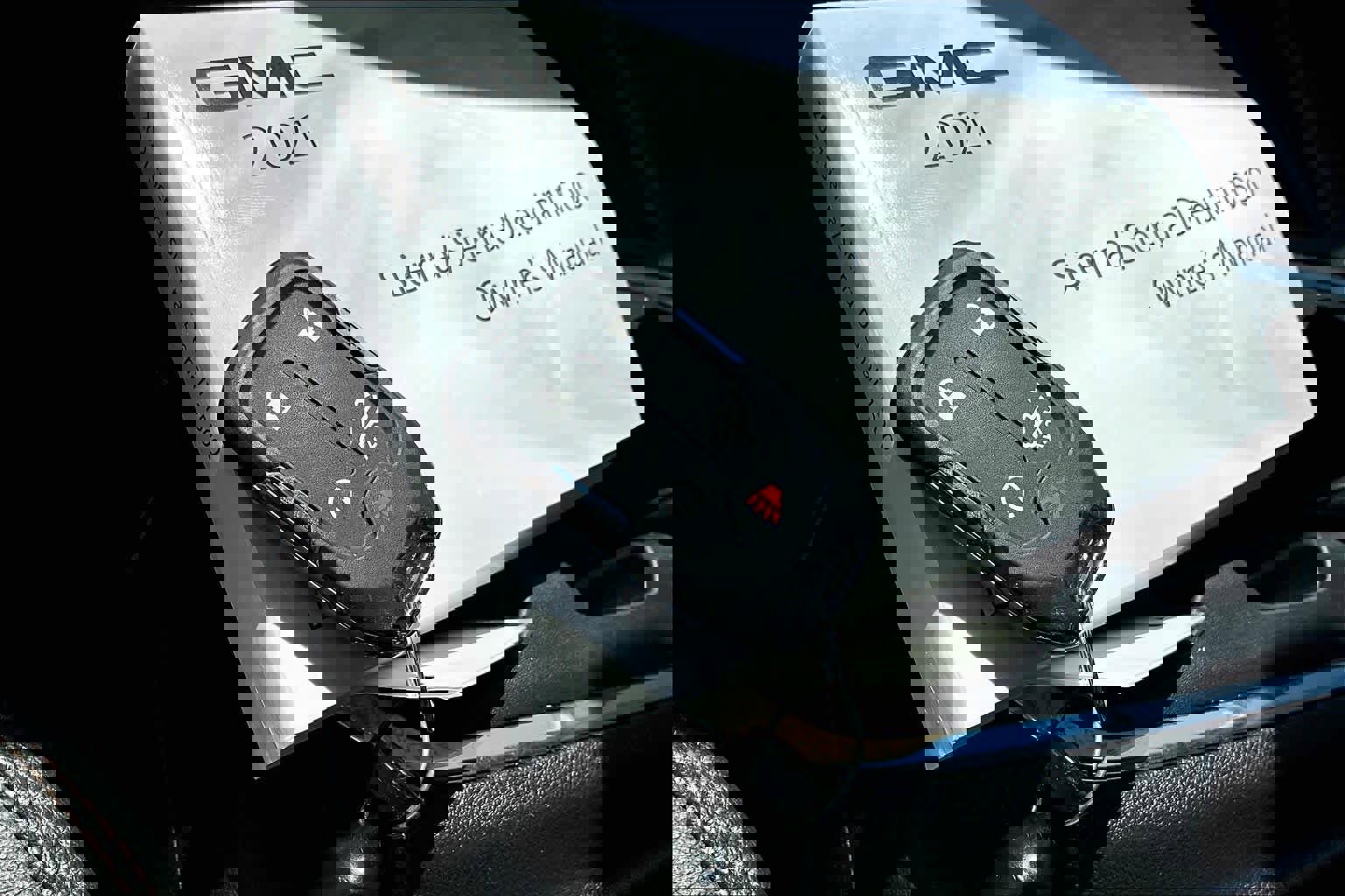 Used 2021 GMC Sierra 1500 AT4 image 15