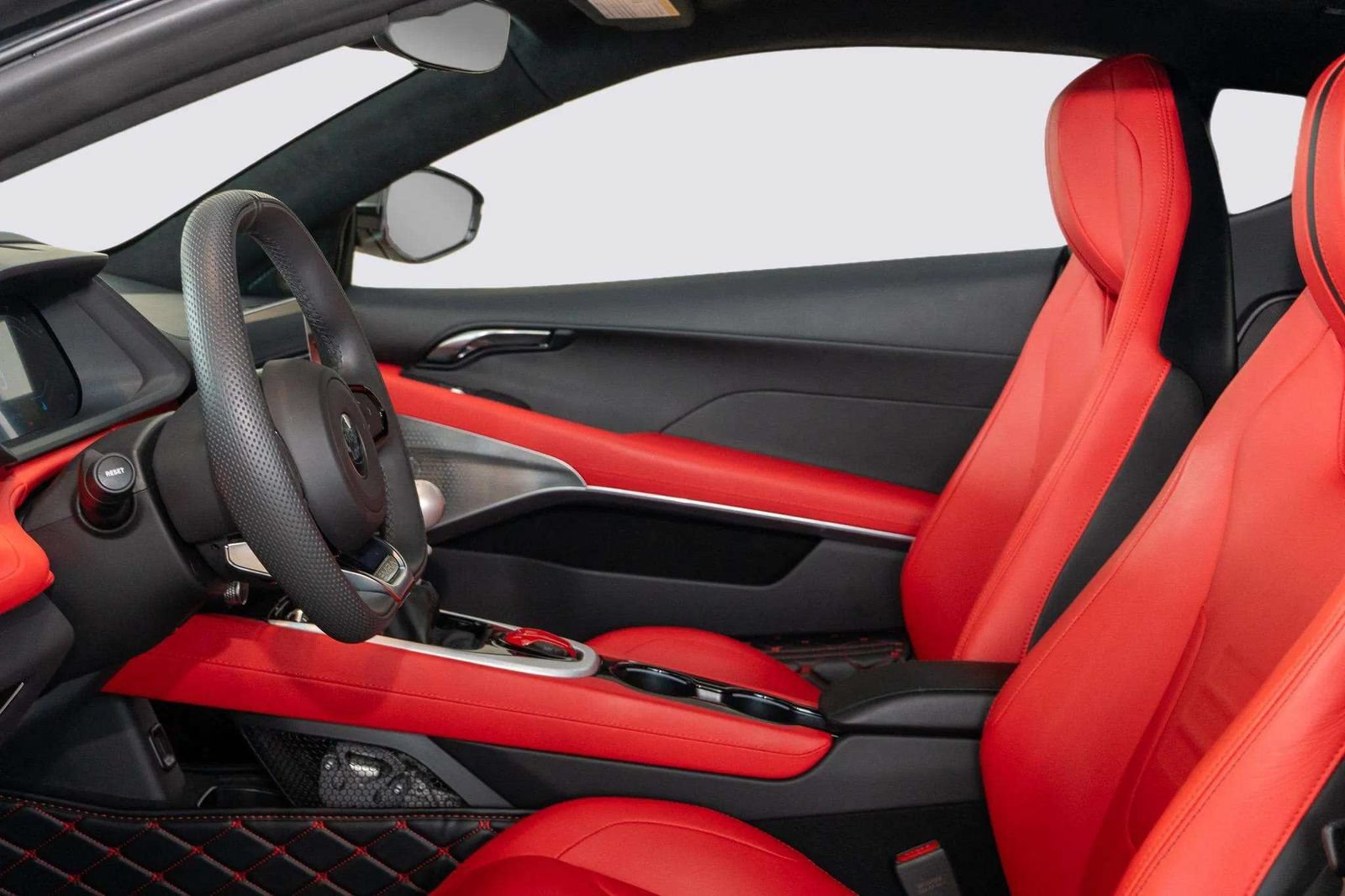Used 2025 Lotus Emira RWD image 47