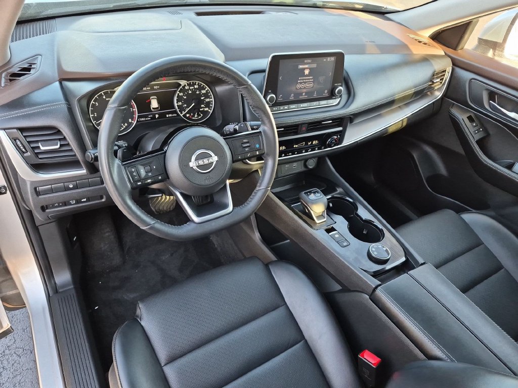 Used 2023 Nissan Rogue SV w/ SV Premium B Package AWD/4WD image 10