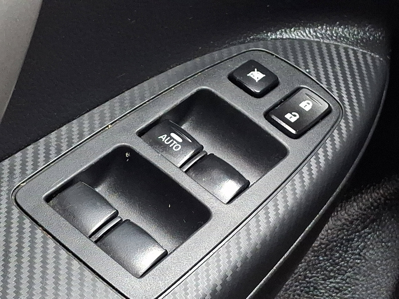 Used 2024 Mitsubishi Eclipse Cross ES AWD/4WD image 25