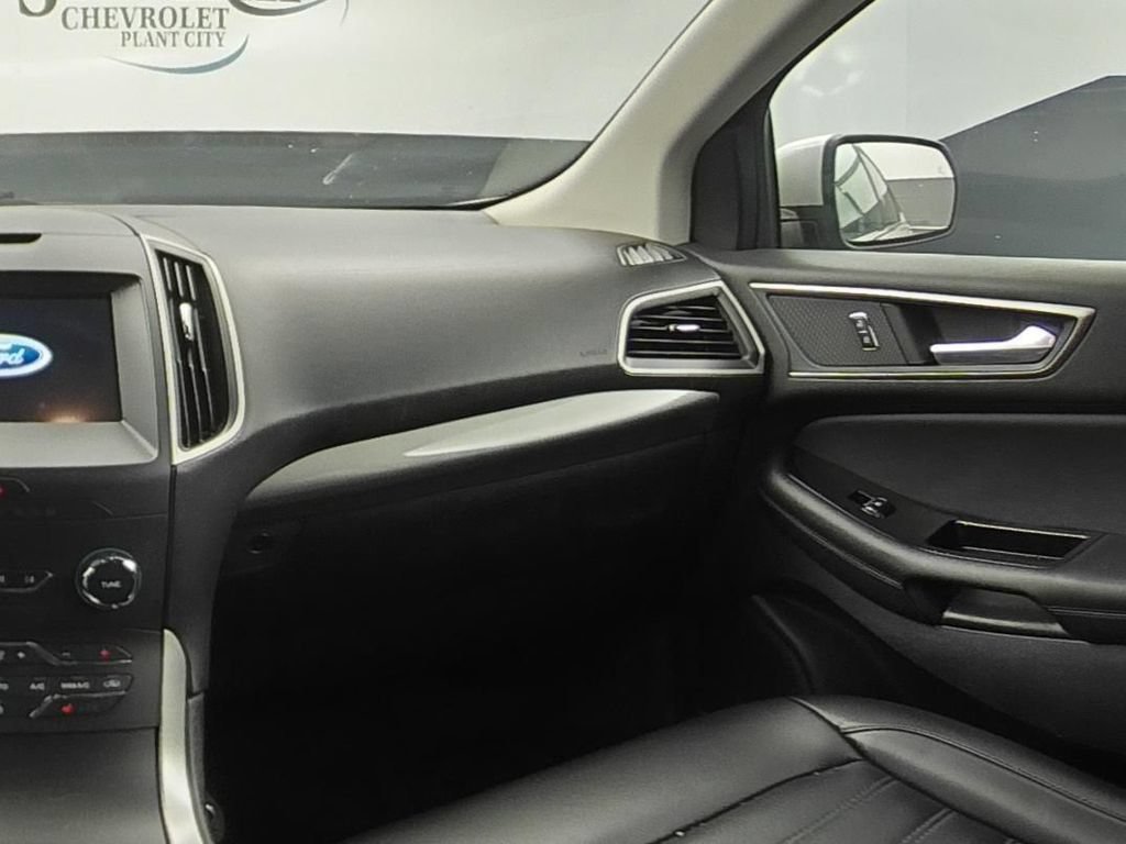 Used 2019 Ford Edge SEL w/ Equipment Group 201A AWD/4WD image 15