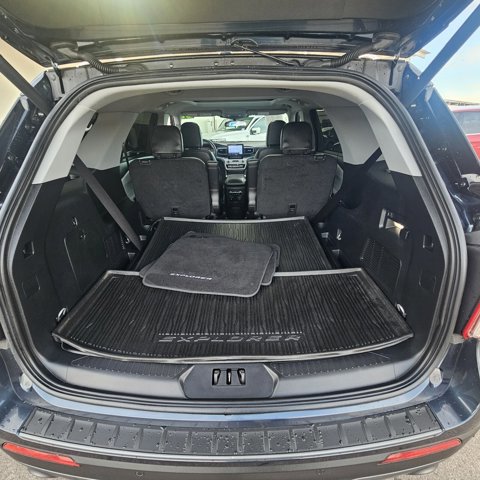 Certified 2023 Ford Explorer XLT w/ Equipment Group 202A image 17