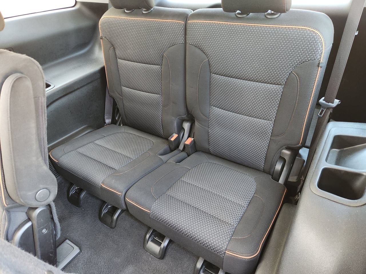 Used 2023 GMC Acadia AT4 AWD/4WD image 29