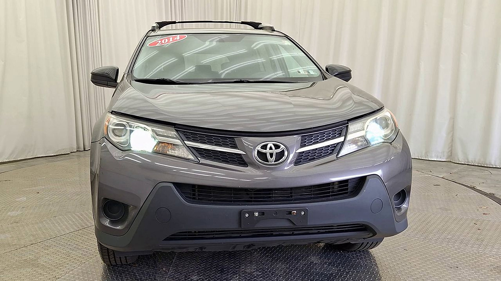 Used 2014 Toyota RAV4 LE image 6