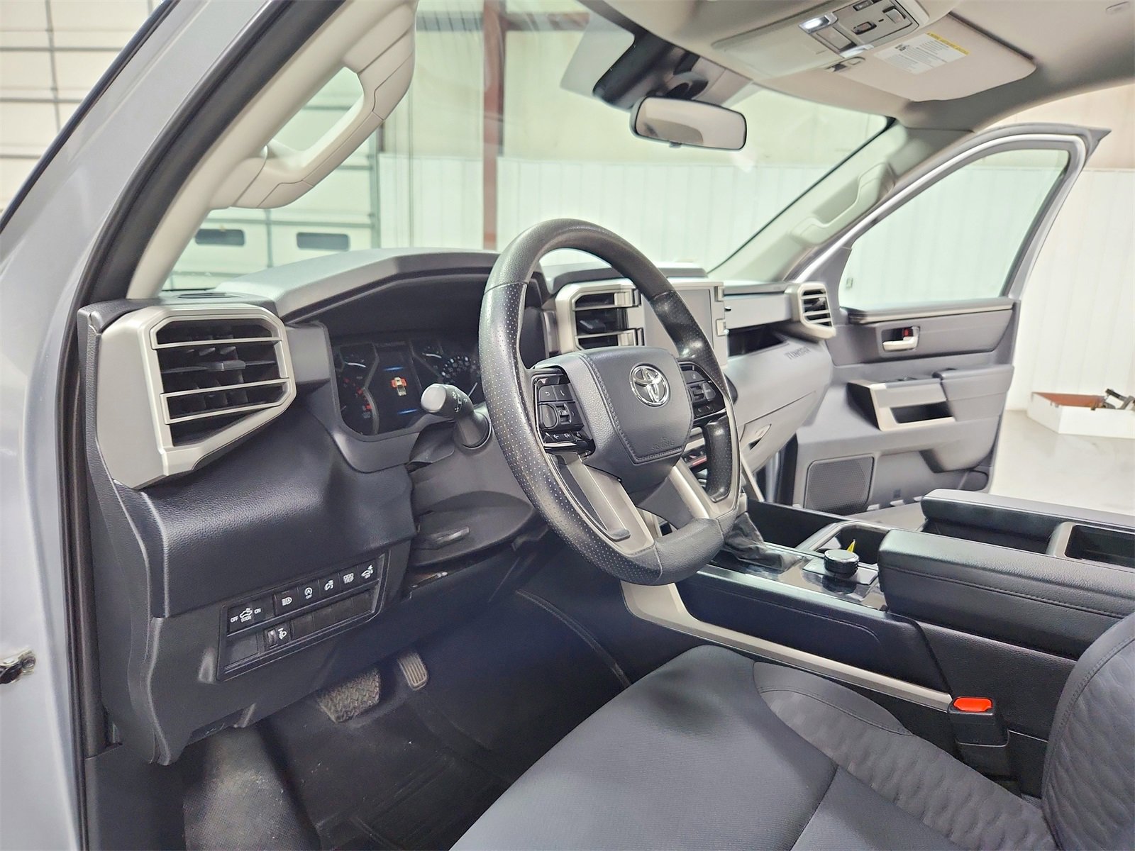 Used 2022 Toyota Tundra SR5 image 17