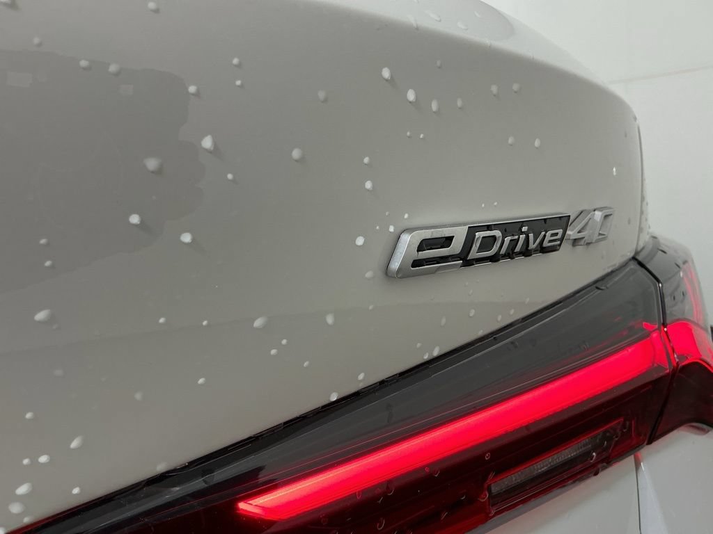 New 2026 BMW i4 eDrive40 w/ Premium Package RWD image 32