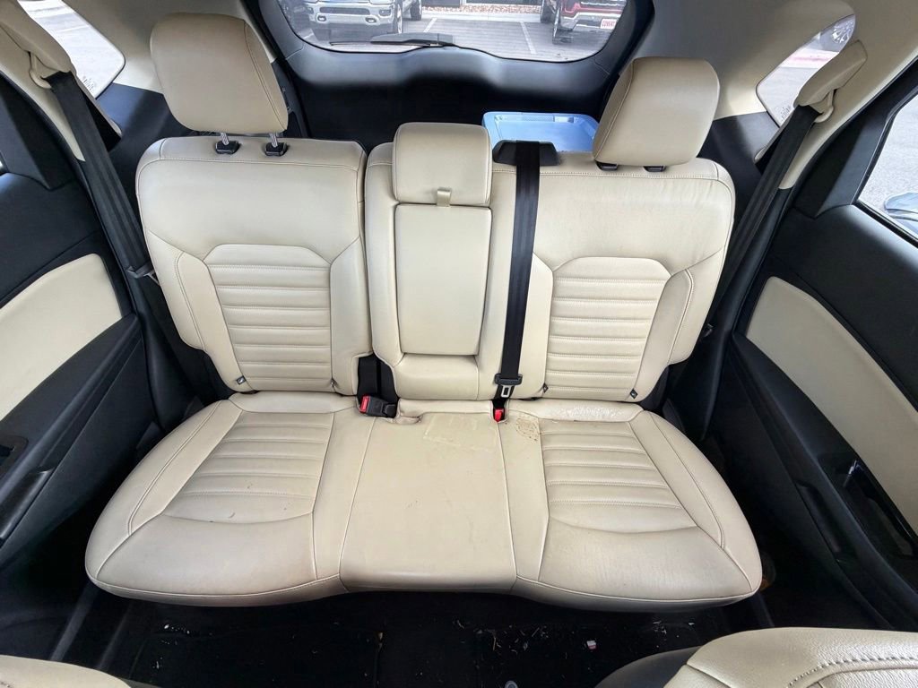 Used 2018 Ford Edge SEL w/ Equipment Group 201A FWD image 14