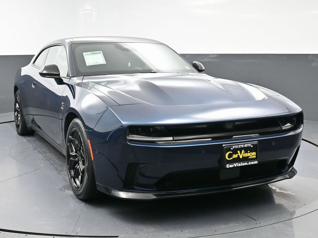 Used 2025 Dodge Charger R/T w/ Sun & Sound Package image 4