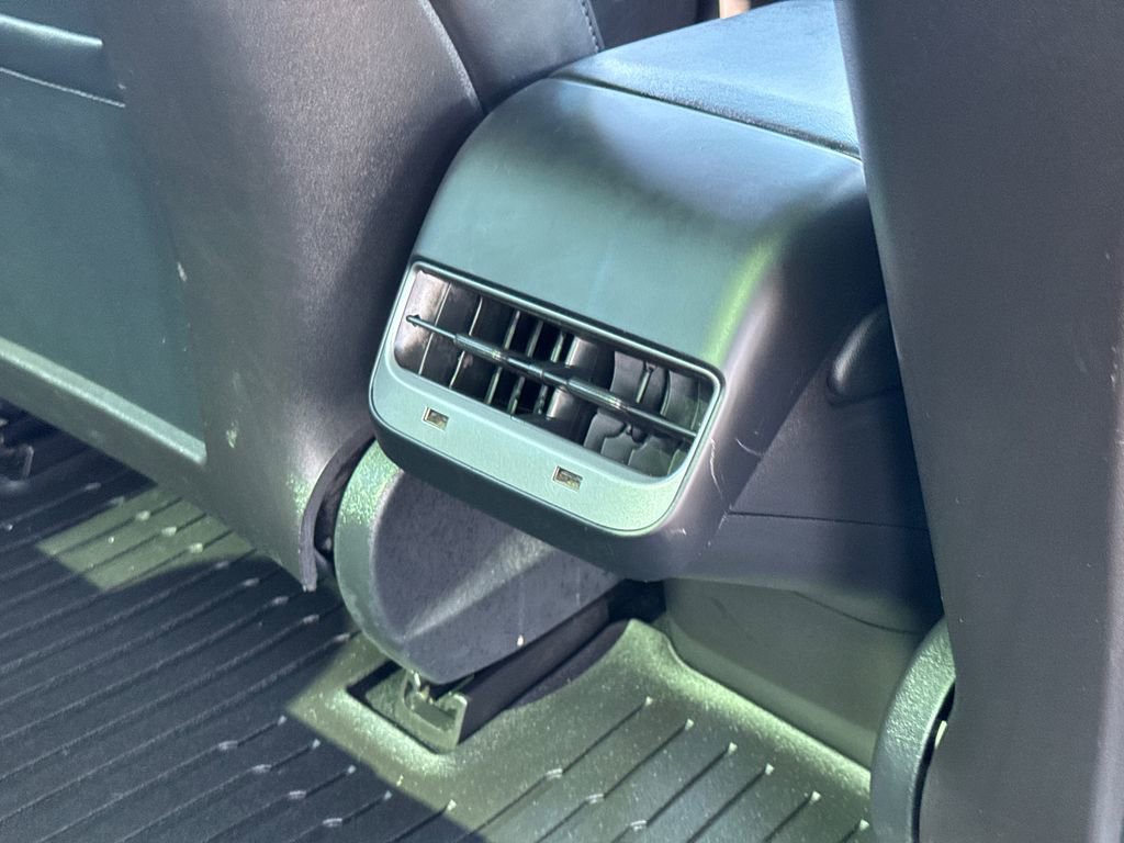 Used 2020 Tesla Model 3 Long Range image 18