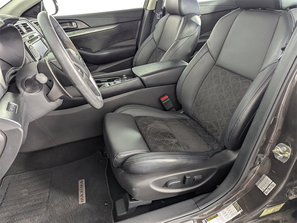 Used 2016 Nissan Maxima SR image 12
