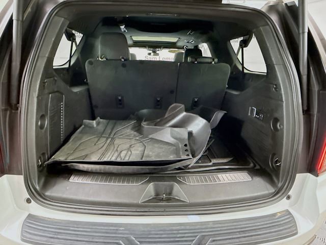 Used 2022 Chevrolet Suburban Z71 w/ Z71 Off-Road Package AWD/4WD image 30