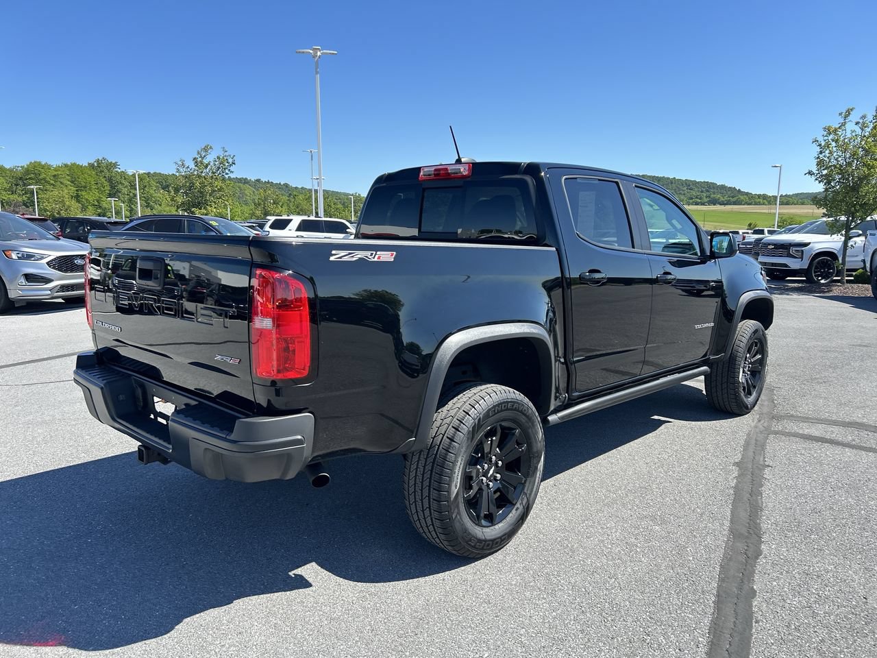Used 2022 Chevrolet Colorado ZR2 w/ ZR2 Midnight Special Edition AWD/4WD image 7