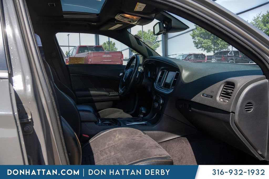 Used 2017 Dodge Charger R/T RWD image 25