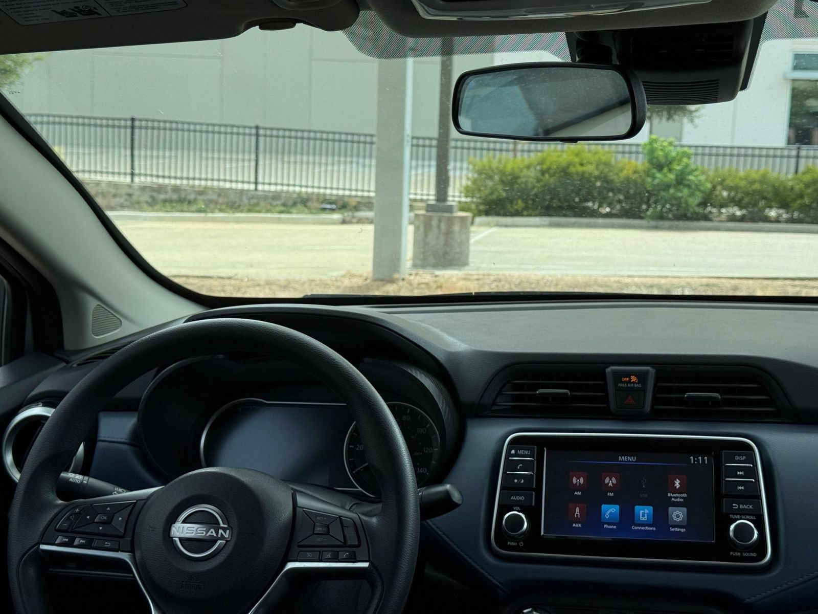 Used 2025 Nissan Versa SV FWD image 34