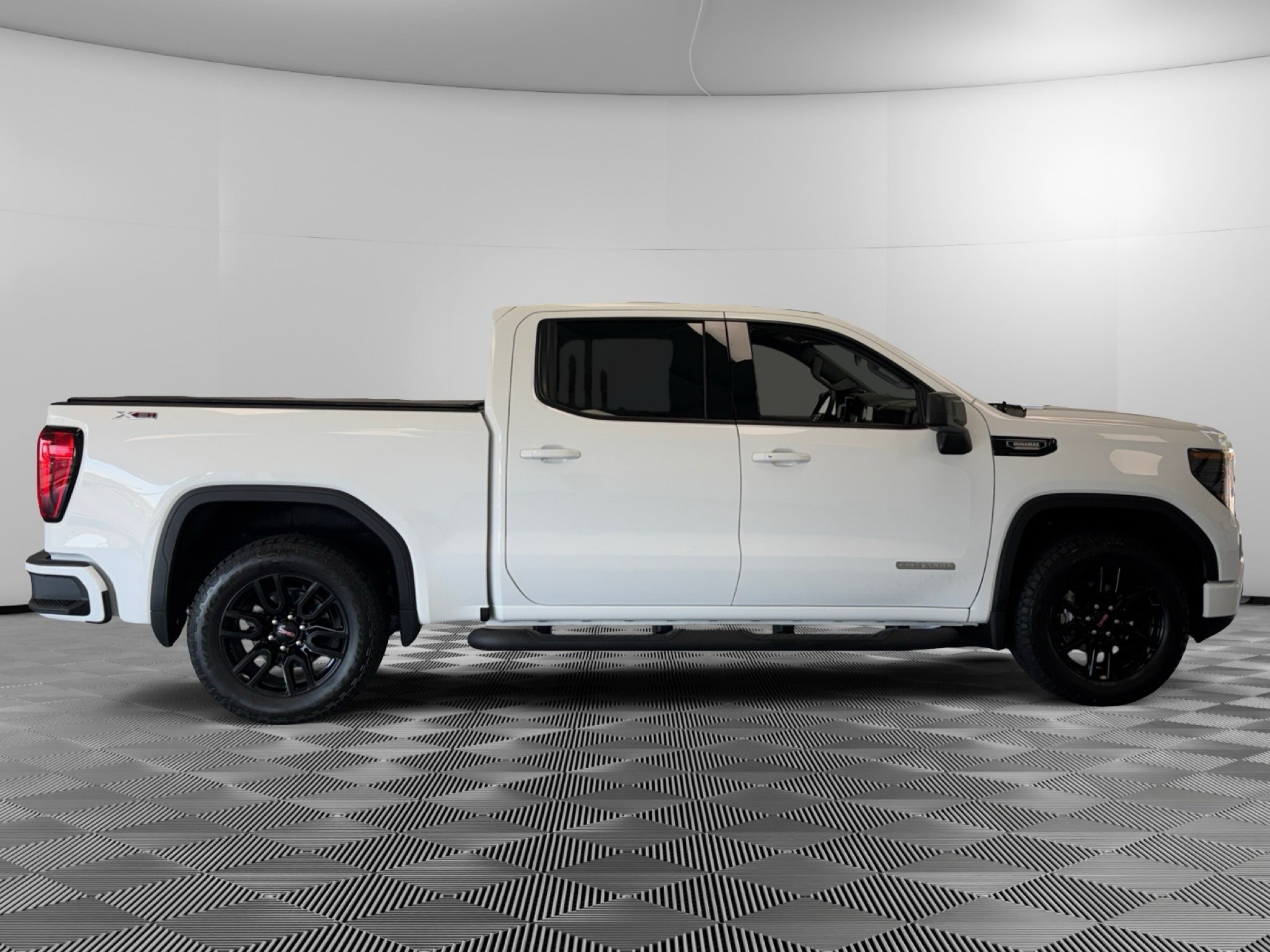 Used 2026 GMC Sierra 1500 Elevation w/ X31 Off-Road Package AWD/4WD image 9