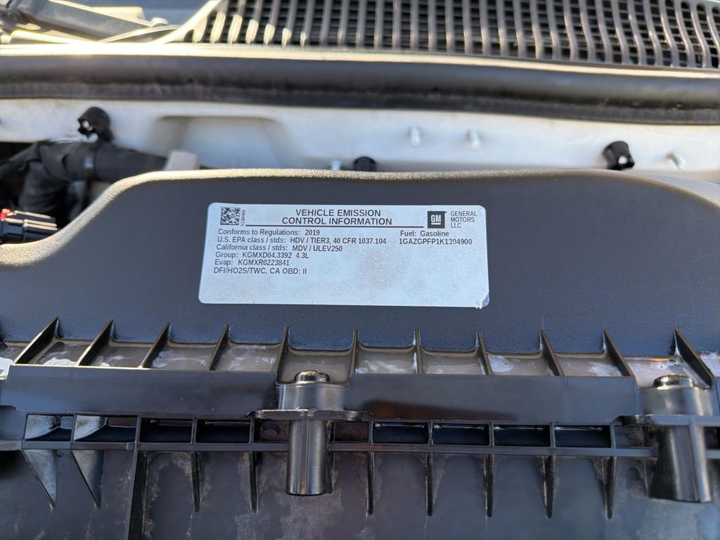 Used 2019 Chevrolet Express 3500 LT w/ LT Preferred Equipment Group RWD image 23
