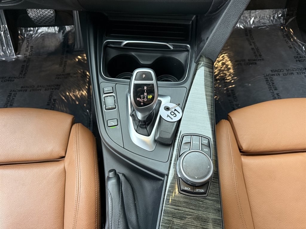 Used 2017 BMW 330i Sedan RWD image 27