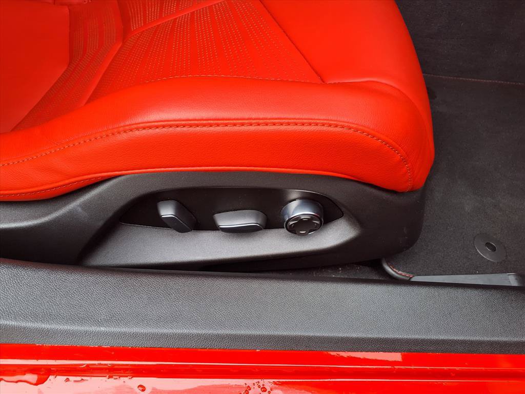 Used 2020 Chevrolet Corvette Stingray Preferred Cpe w/ 2LT Preferred Equipment Group RWD image 10