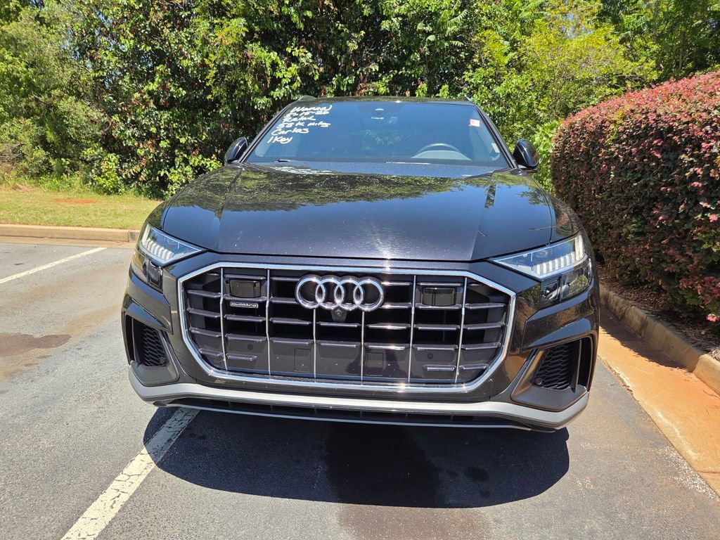 Used 2021 Audi Q8 Premium Plus w/ Premium Plus Package AWD/4WD image 2