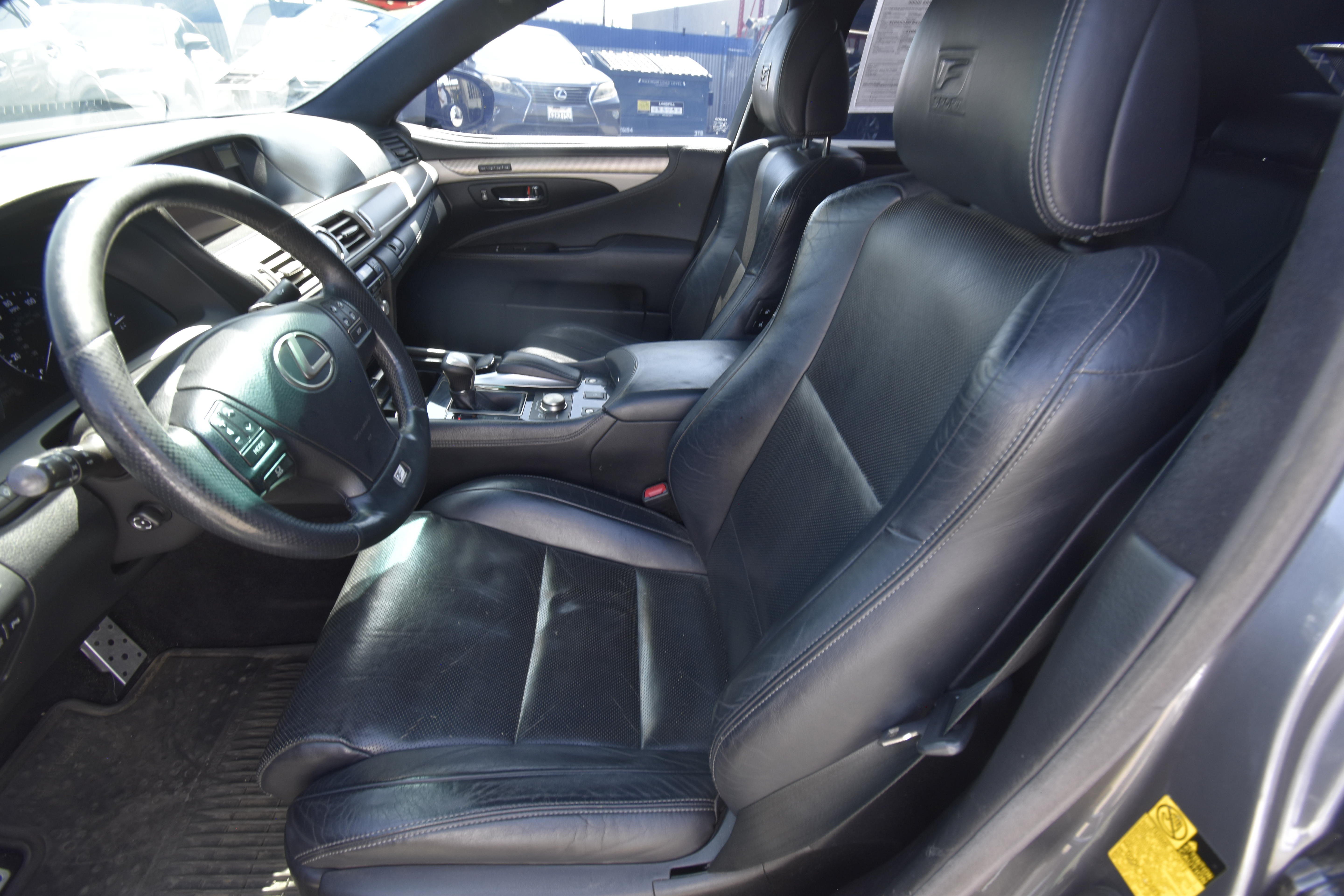 Used 2013 Lexus LS 460 w/ F-Sport Pkg RWD image 9