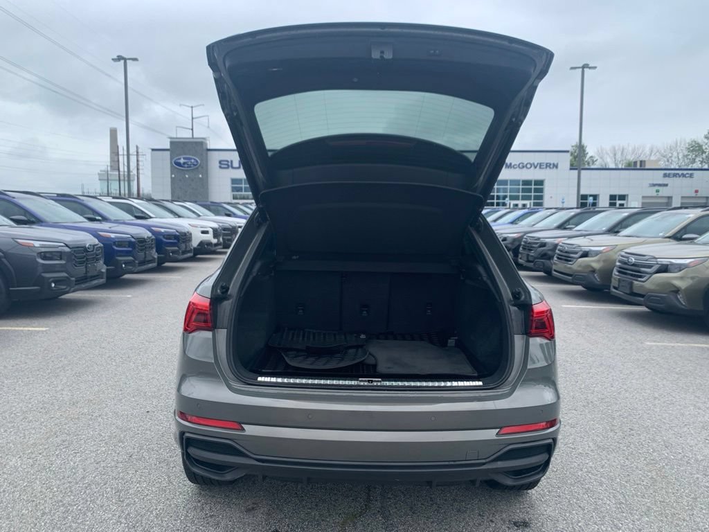 Used 2023 Audi Q3 2.0T Premium Plus w/ Premium Plus Package AWD/4WD image 24