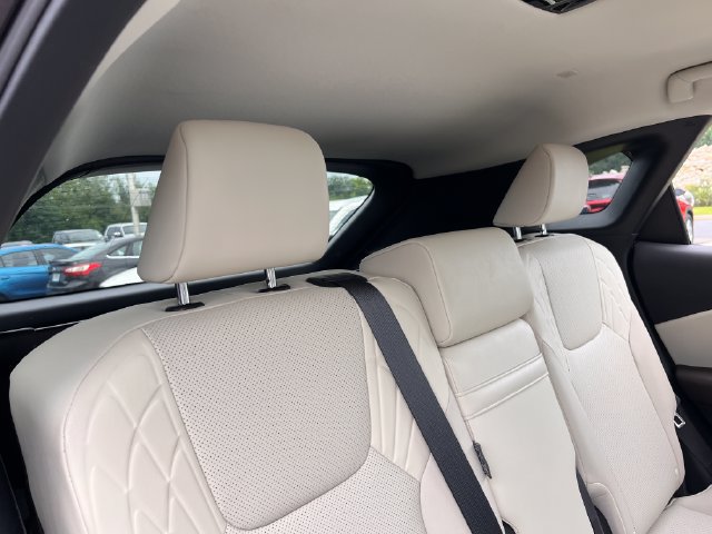 Used 2024 Lexus RX 350 FWD w/ Technology Package image 30