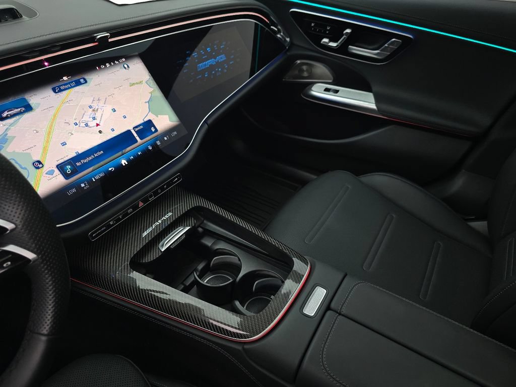 Certified 2025 Mercedes-Benz E 53 AMG e 4MATIC Sedan image 32