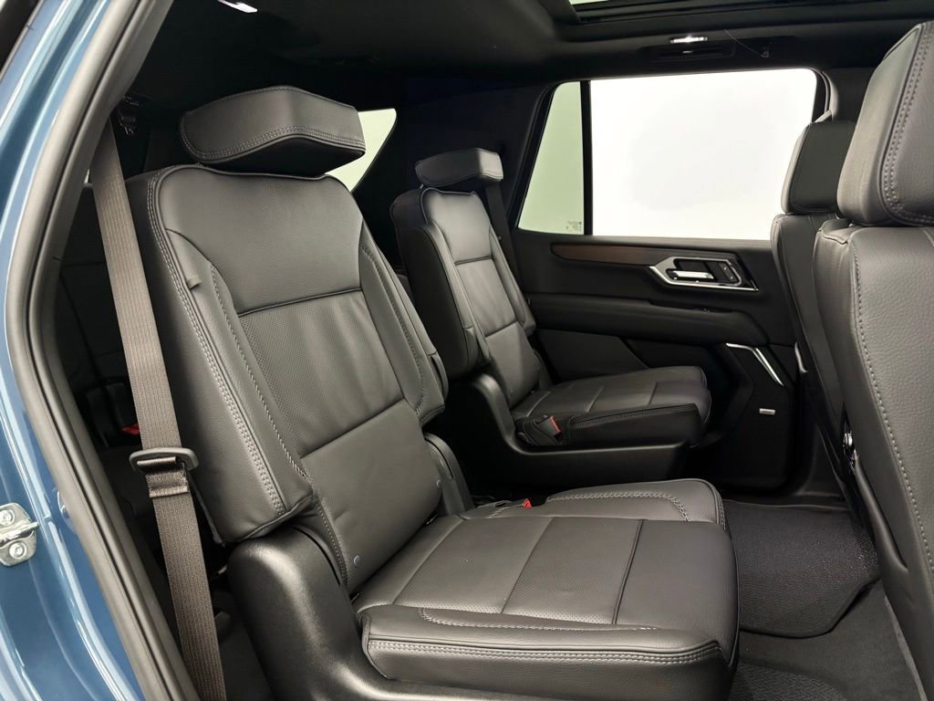New 2026 GMC Yukon Denali w/ Sun & Power Step Package image 41