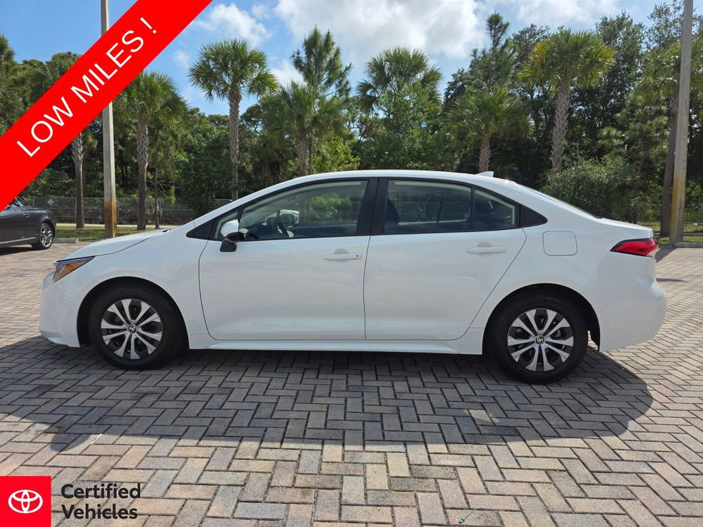 Certified 2022 Toyota Corolla LE FWD image 8
