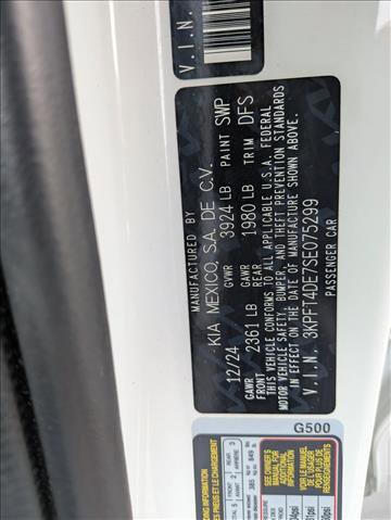 Used 2025 Kia K4 LXS image 23