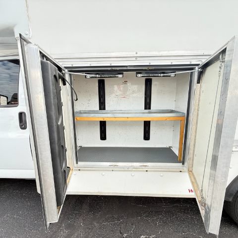 Used 2018 GMC Savana 3500 w/ Power Convenience Package RWD image 6