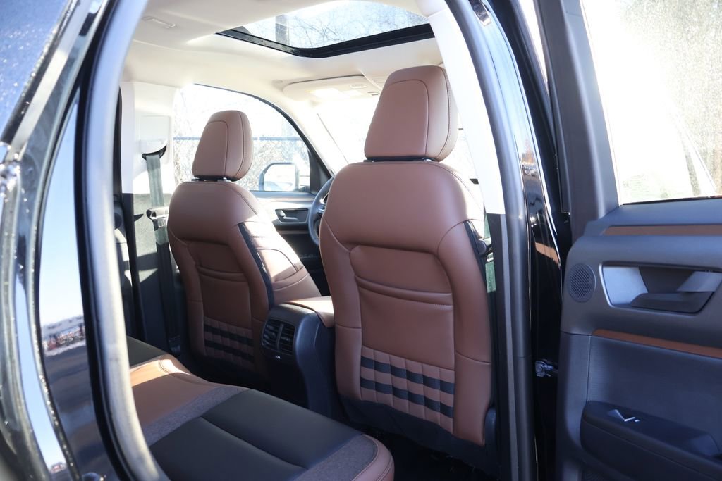 Used 2025 Ford Bronco Sport Outer Banks w/ Outer Banks Tech Package+ image 49