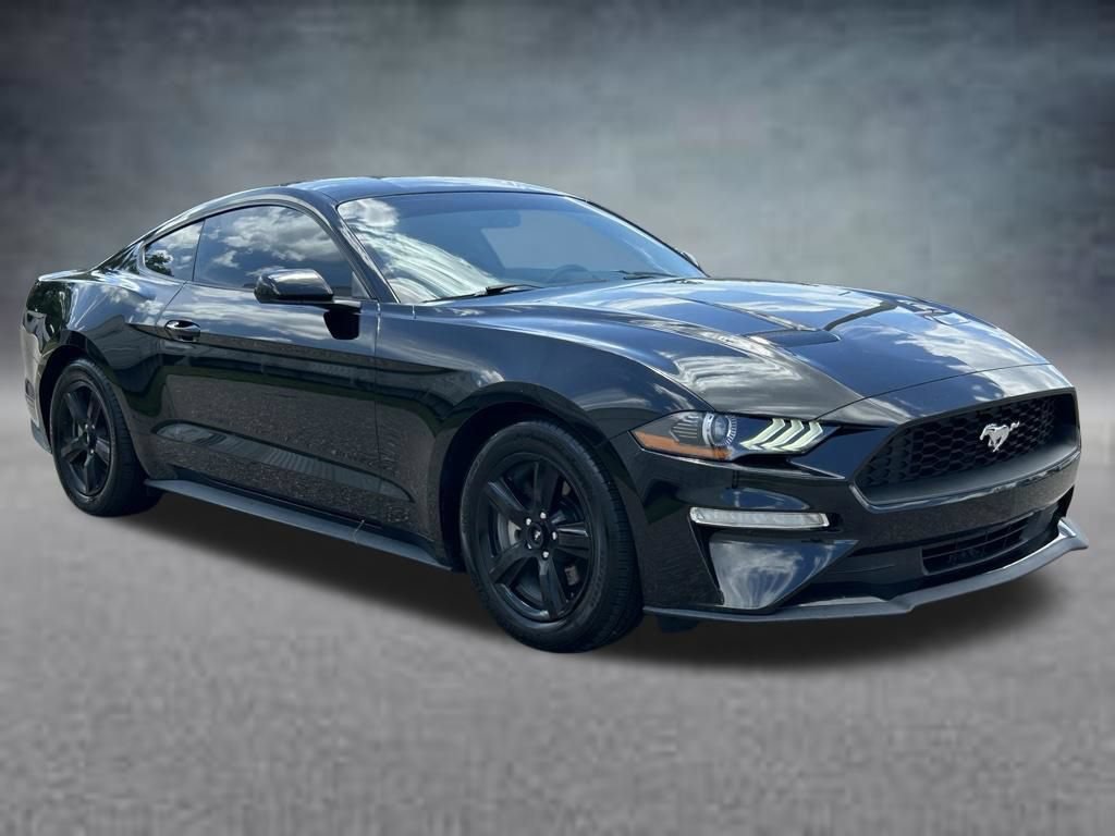 Used 2018 Ford Mustang Coupe RWD image 7